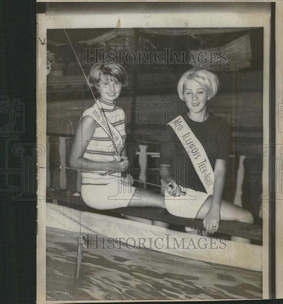 1968 Two Miss American Teen Ager Cleary - Historic Images