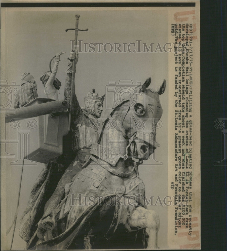 1975 Louis IX Statue Saint Louis Park Weil - Historic Images