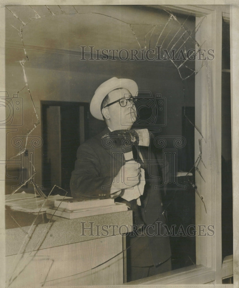 1958 J. Everette Light Surveys Broken Glass - Historic Images