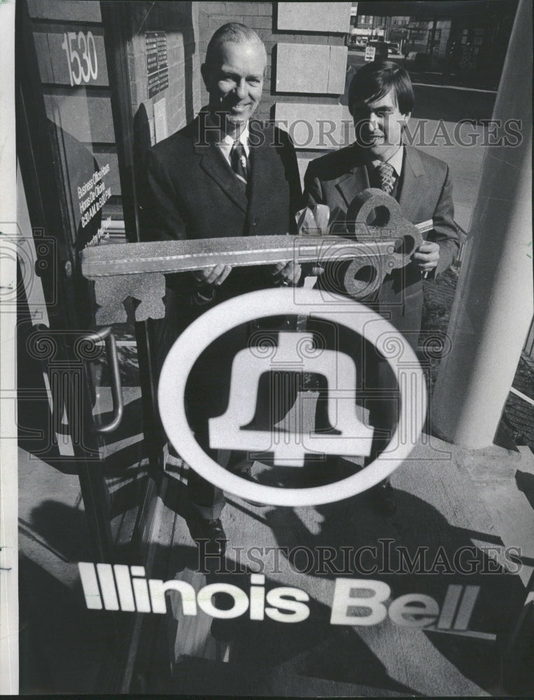 1974 Illinois Bell Telephone Brown Garcia - Historic Images