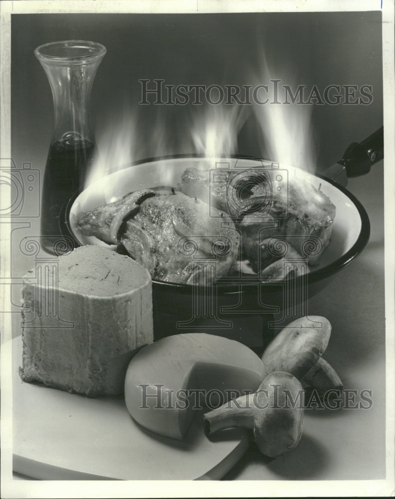 1971 Pate Stuffed Veal Dish Displayed - Historic Images