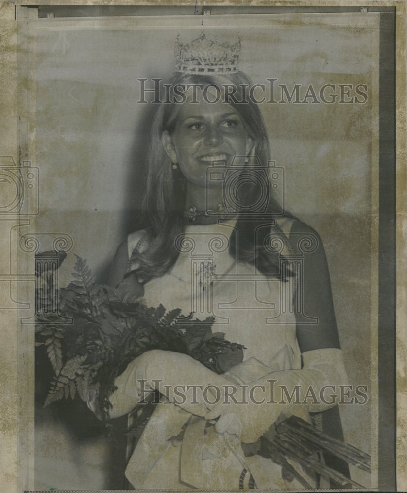 1969 Judith Mendenhall Miss Minnesota Win - Historic Images