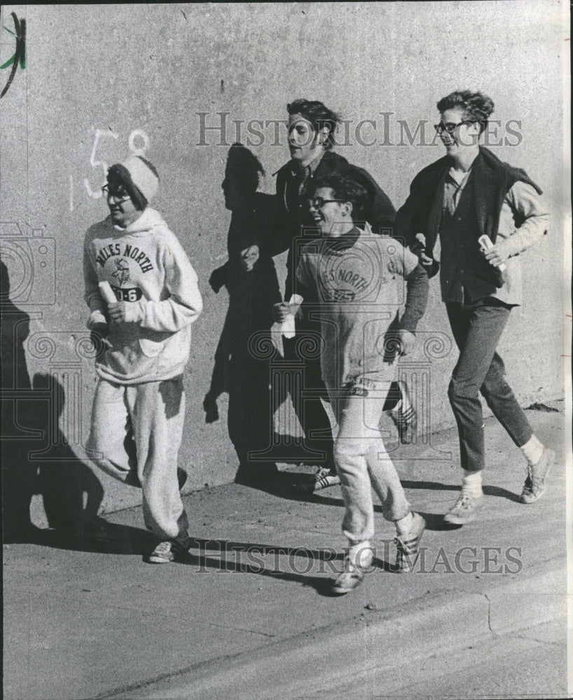 1970 Jogger 30 Mile Hunger Hike Charity Run - Historic Images