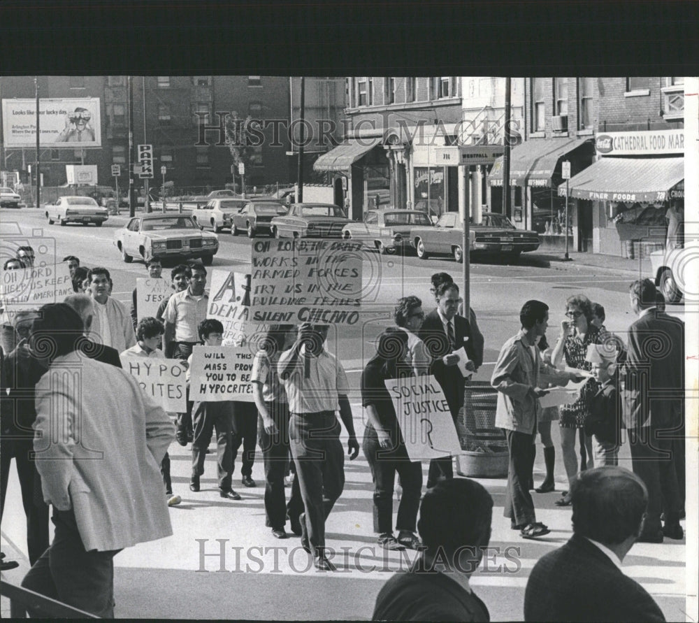 1970 Latin American Protesters Labor Day - Historic Images