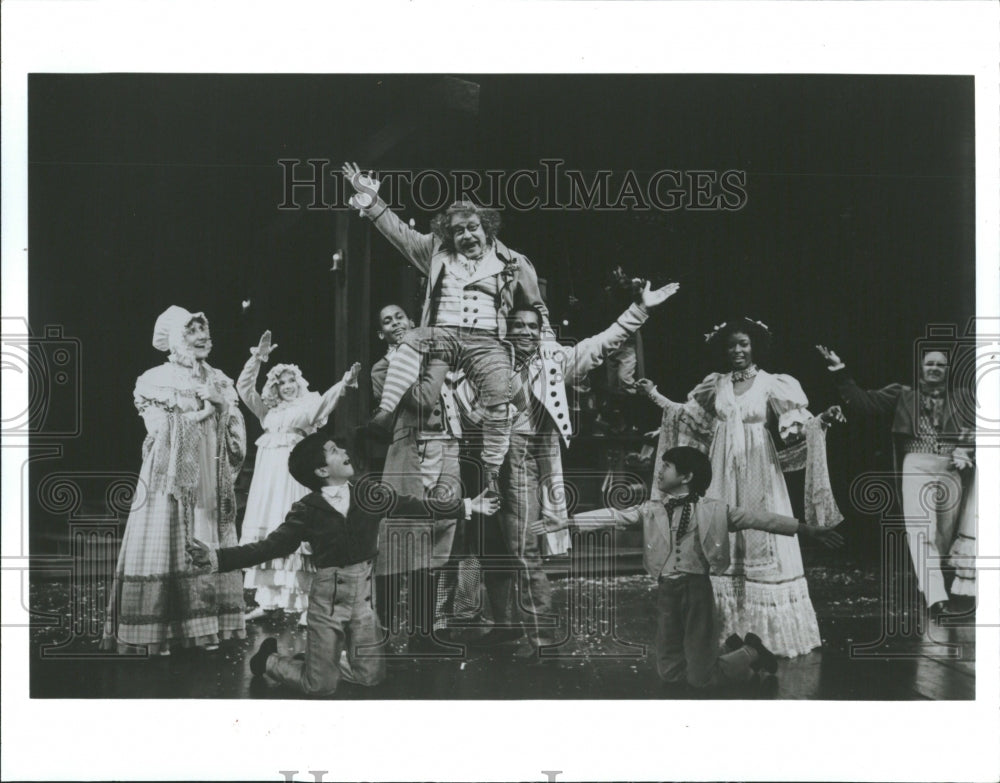 1989 Dennis Kennedy In &quot;A Christmas Carol&quot; - Historic Images