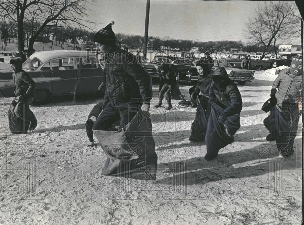 1966 Ssck Race Summer Picnic Ice Fishing - Historic Images