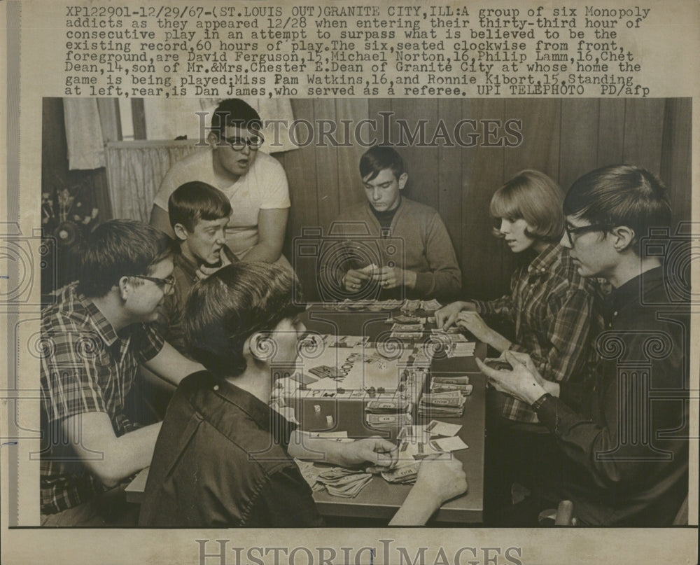 1967 Monopoly Addicts Attempt Play Record - Historic Images