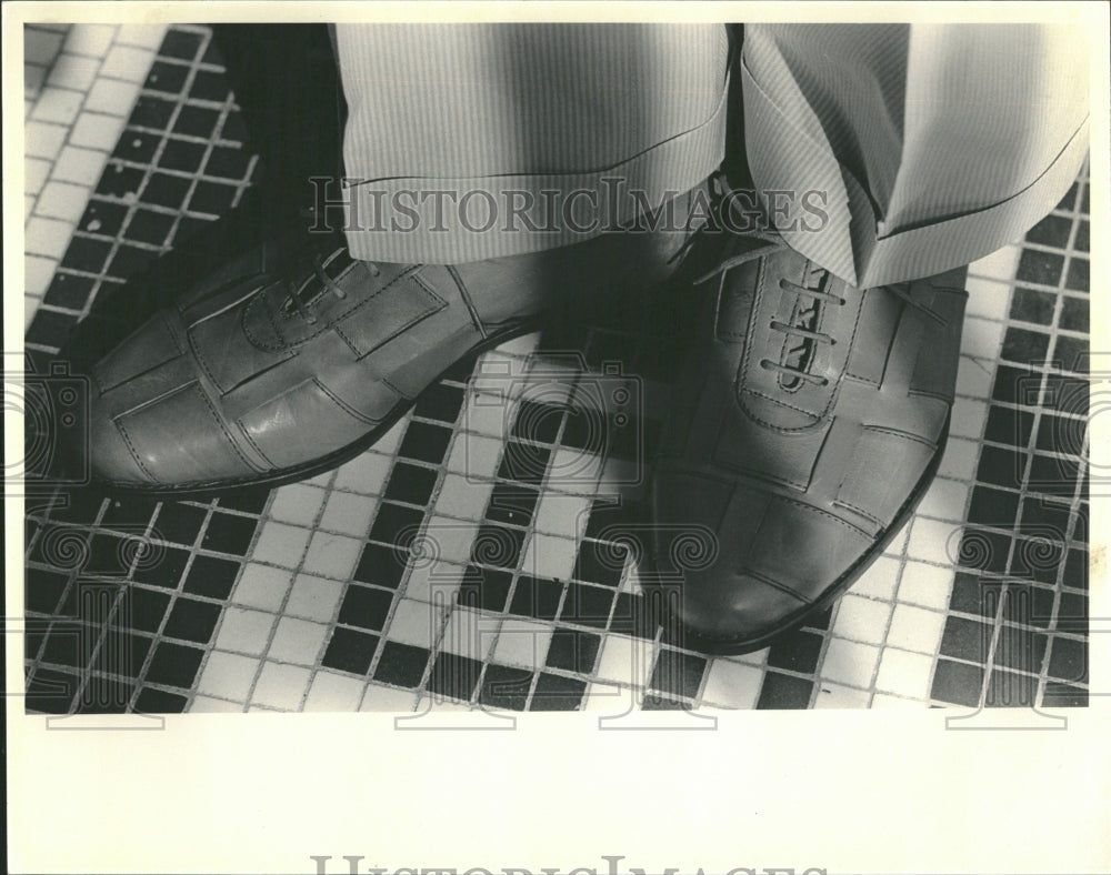 1985 Woven Leather oxfords - Historic Images