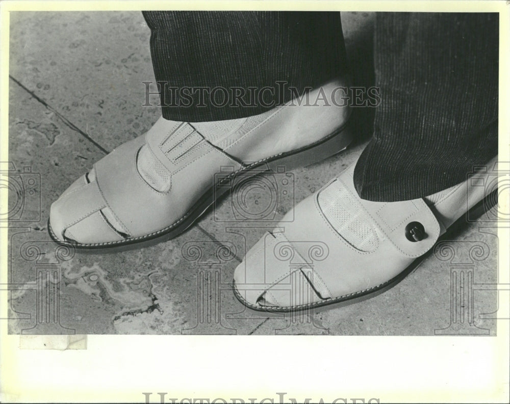 1985 Kenneth Cole White Buck Sandals - Historic Images