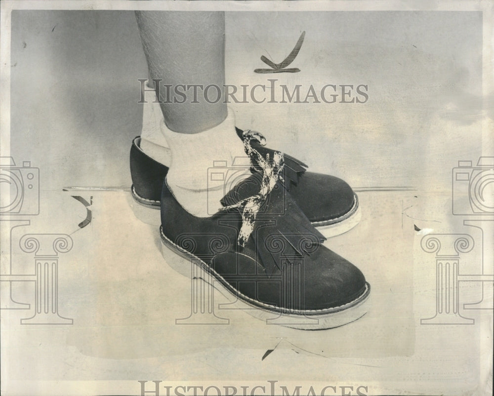 1953 Highland fling shoes fringed kiltie - Historic Images