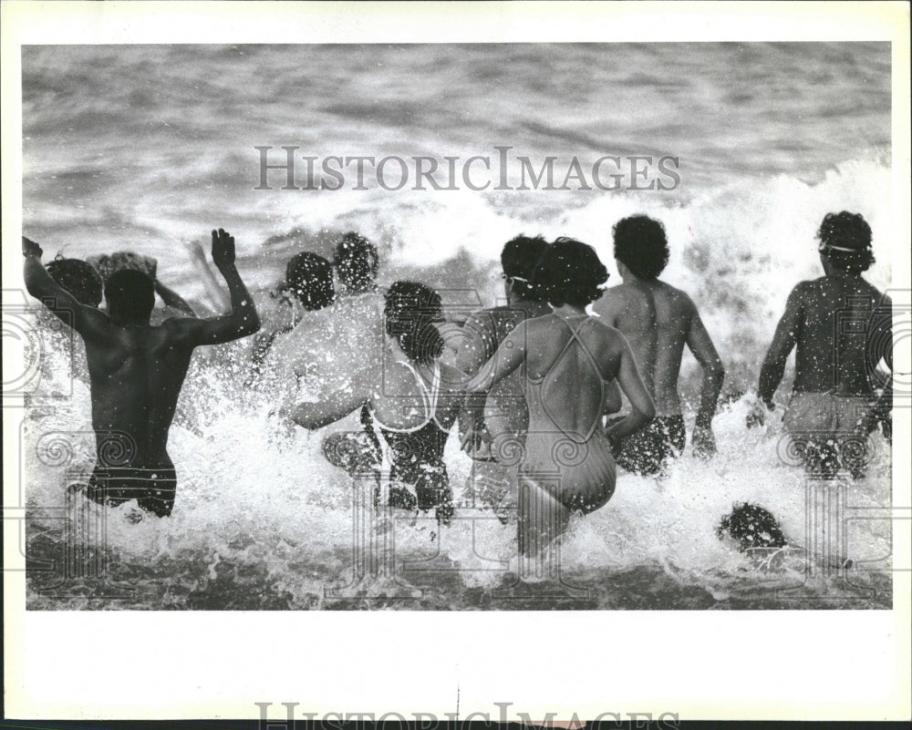 1983 Lifeguards Competition in Oak St. - Historic Images