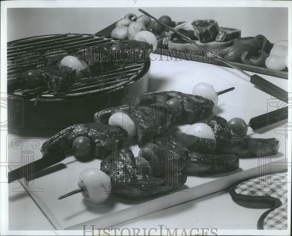 1983 Shish Kebab - Historic Images