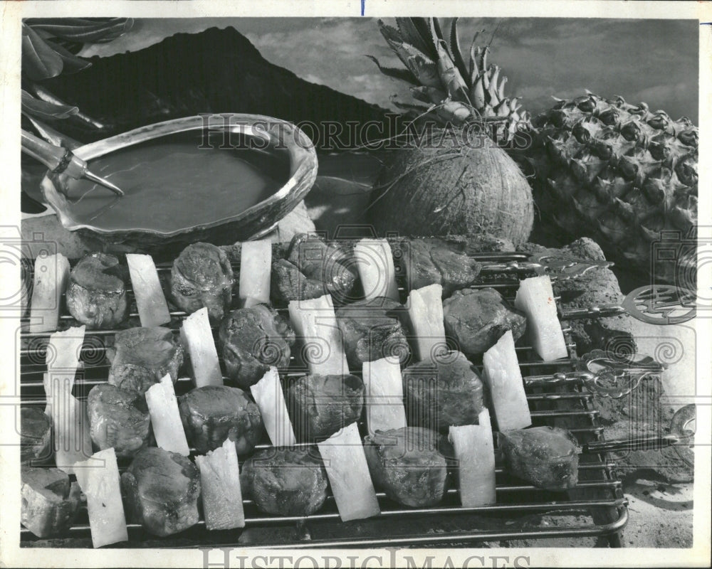 1971 Pork tenderloin pineapple fruit kabob - Historic Images