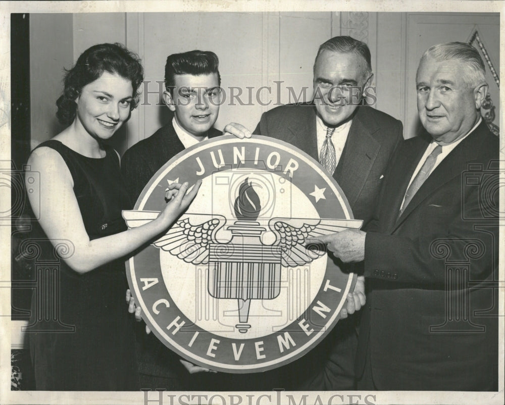 1957 Junior Achievement Chicago Area Hilton - Historic Images