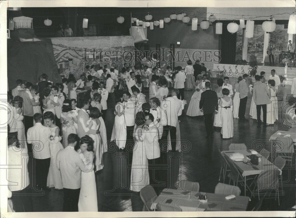 1965 Little Flower High School Prom Center - Historic Images