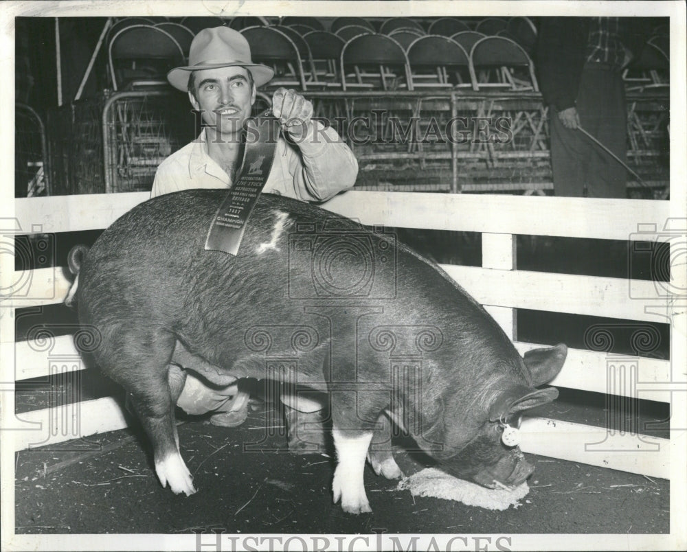 1957 Champion Barrow Mild Wolrad Mnt Vernon - Historic Images