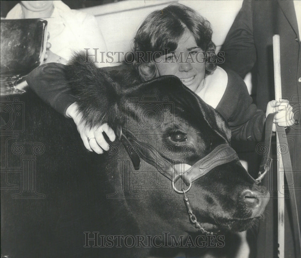 1964 Grand Champion Steer Stock Show - Historic Images