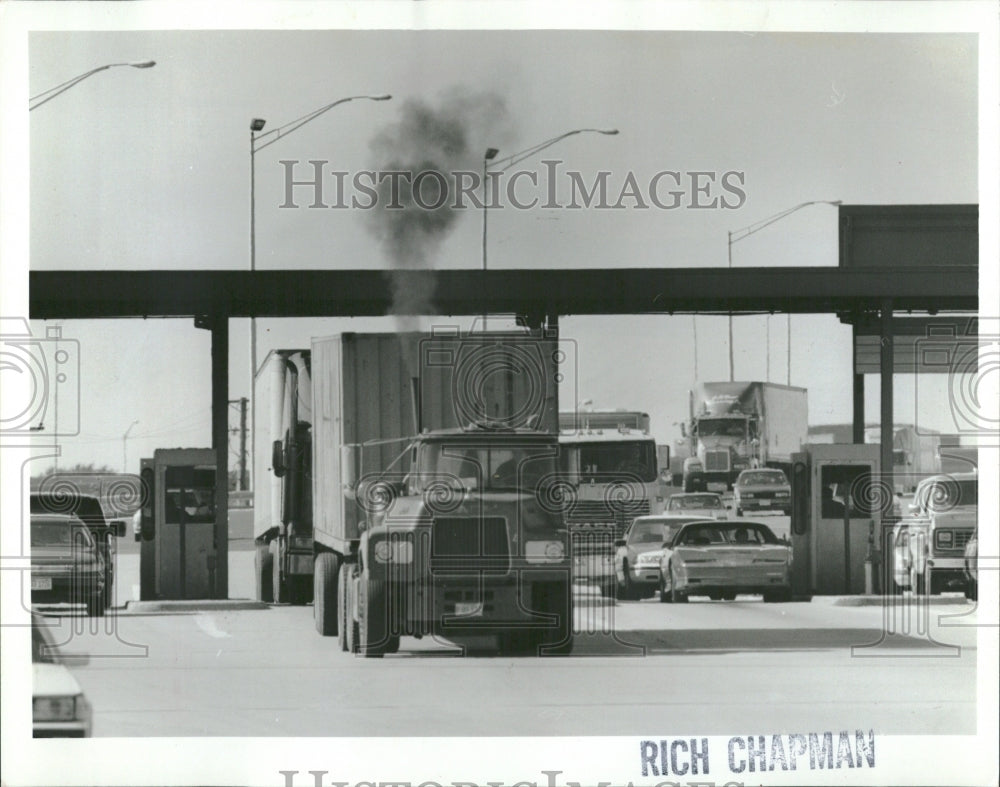 1992 Automobile Pollutants - Historic Images