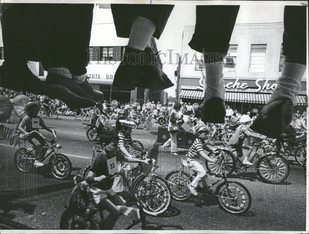 1970 Pets Plays Day La Grange 24 Parade - Historic Images