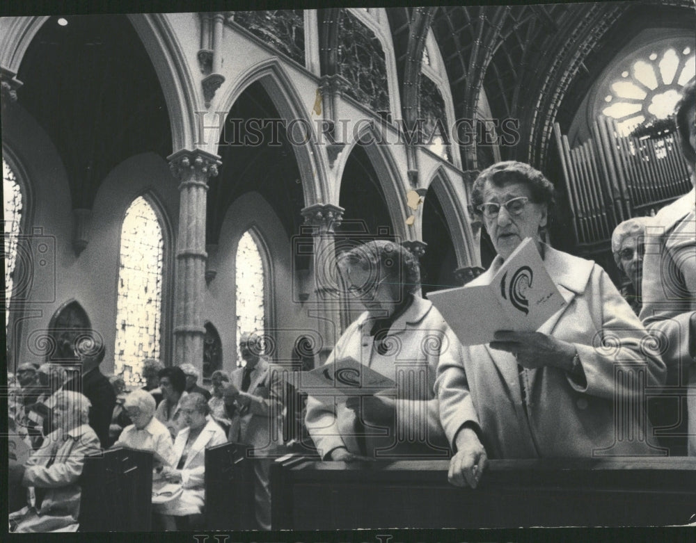 1974 Senior Citizens Mass Holy Name Cathedr - Historic Images