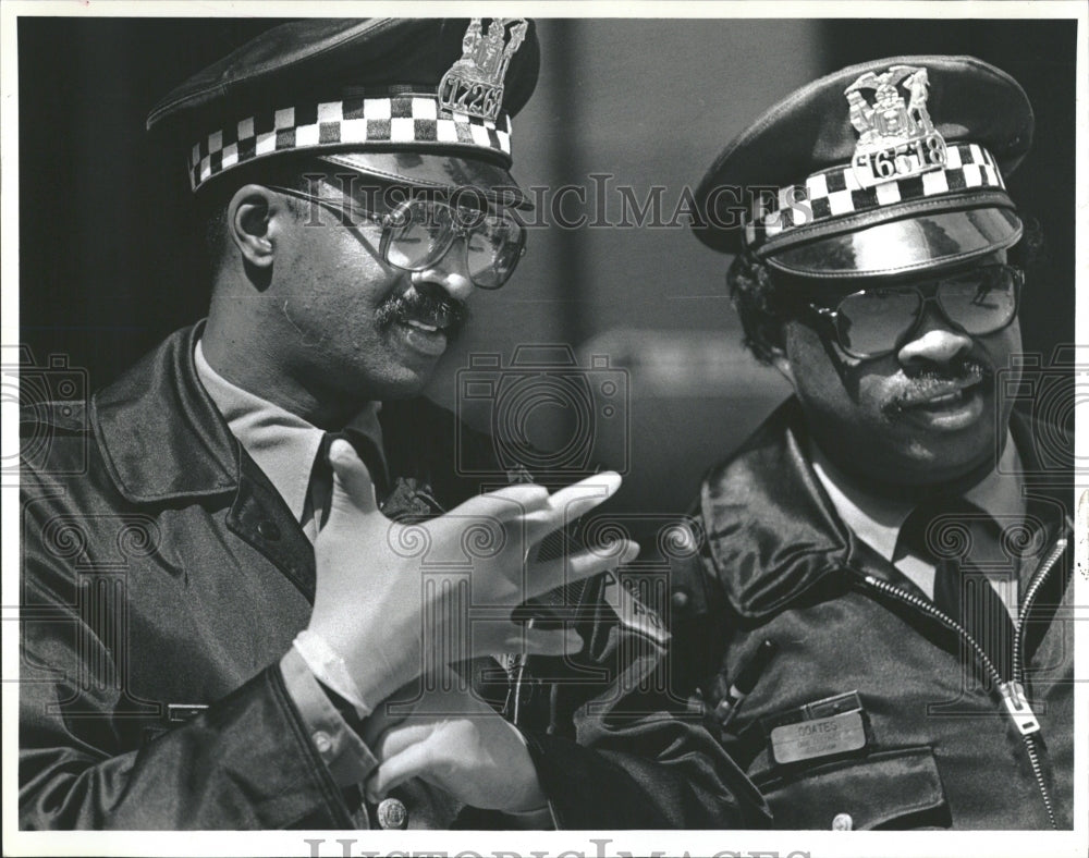 1990 Police Officer Surgical Gioves AIDS - Historic Images