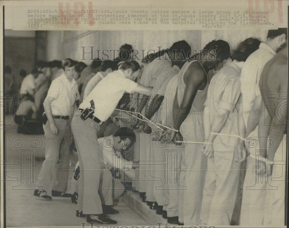 1975 St. Louis County Jail Protest - Historic Images