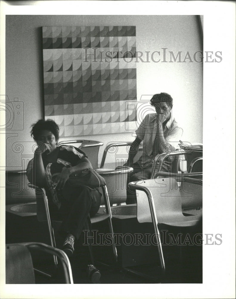 1980 Detroit Hospital Waiting Room - Historic Images