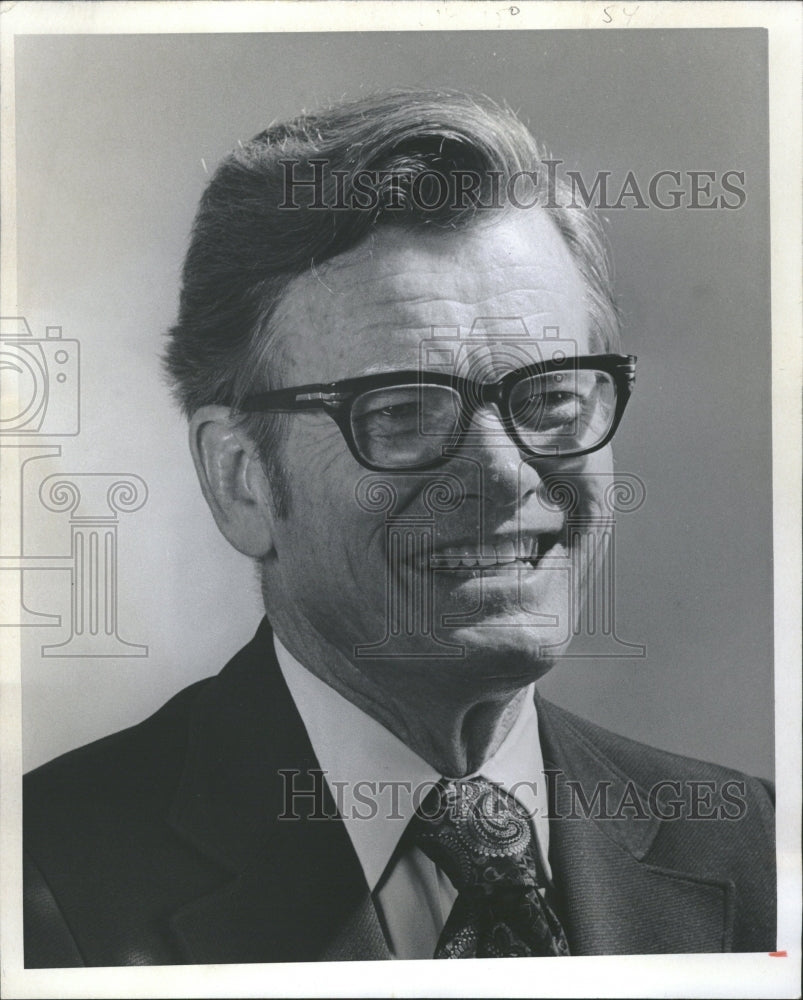 1973 George Bradford Former Lawyer Suit - Historic Images