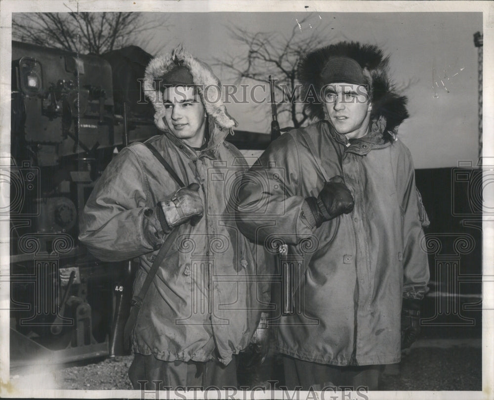 1955, Soldiers Guard Duty Charles Alvin - RRU00191 - Historic Images