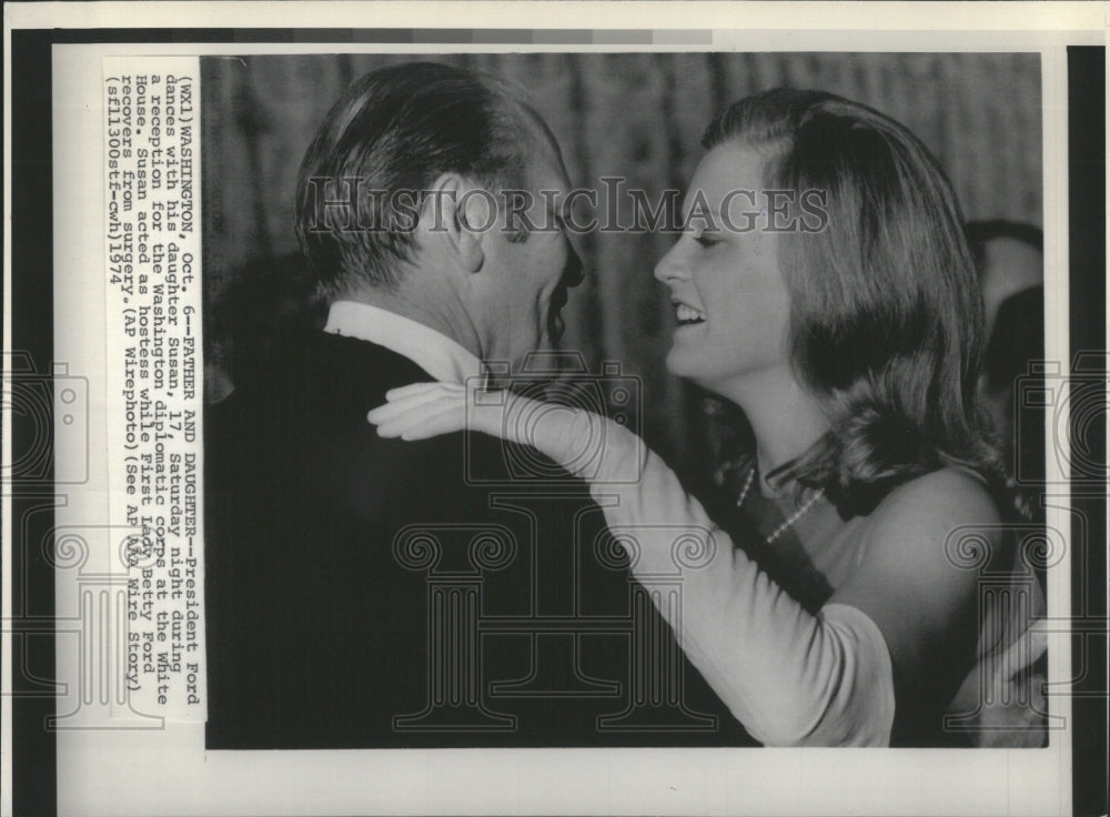 1974 President Gerald Ford Daughter Susan - Historic Images