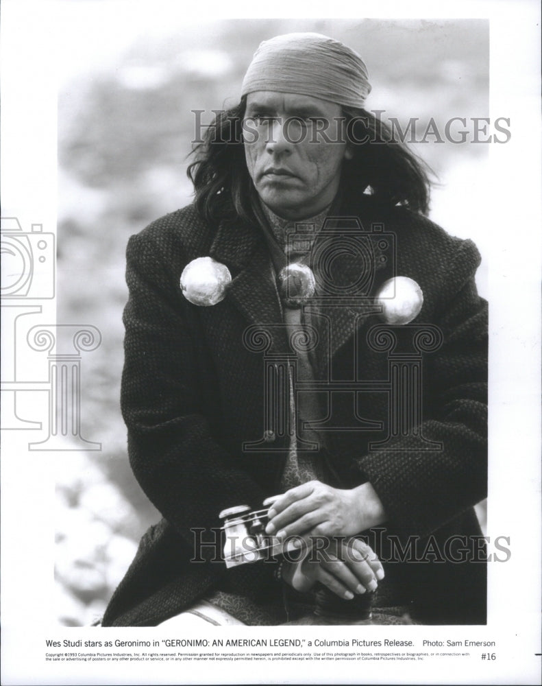 1993, Wes Studi Geronimo American Legend Rug - RRU00871 - Historic Images