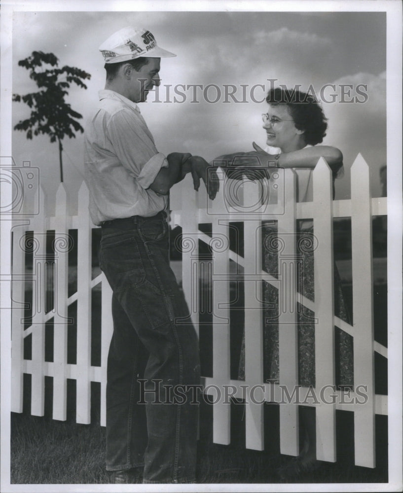 1951, Dale Litten Mrs Perry Trellises - RRU01433 - Historic Images