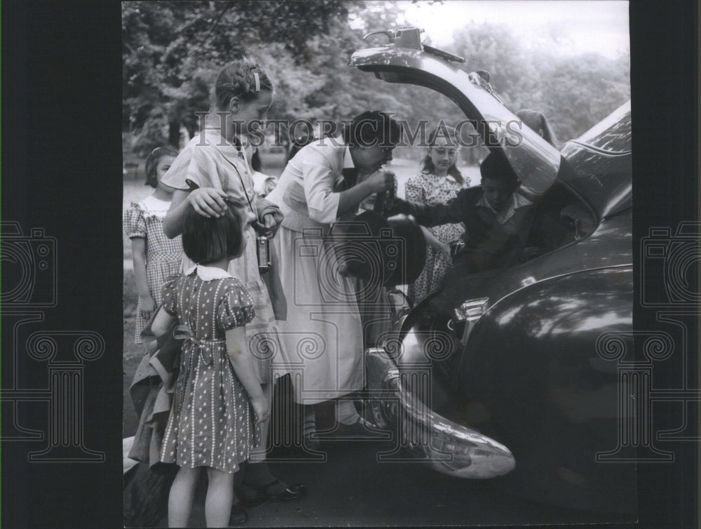 1949, Travel Children Road Entrusted Fun - RRU01439 - Historic Images