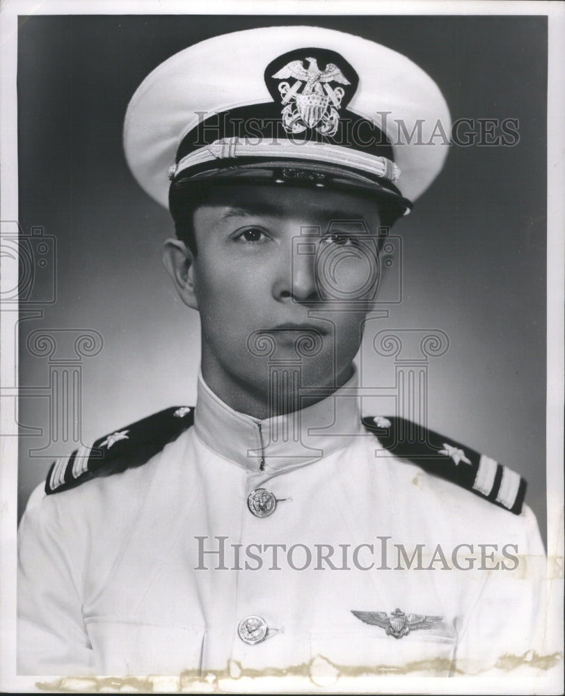 1942 Lt. John E. Tree U.S Navy Reporter - Historic Images