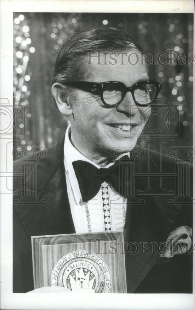 1976 Press Photo Milton Berlinger Comedian Actor Host - RRU02165 - Historic Images