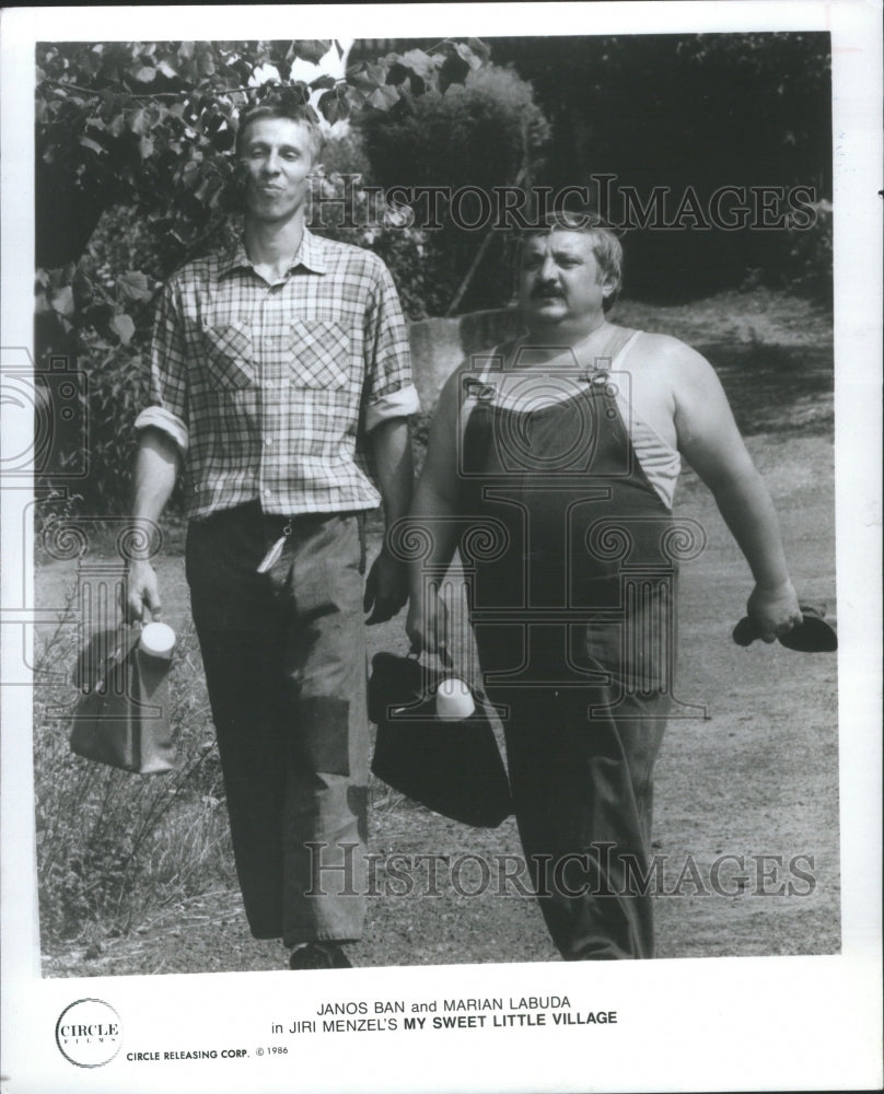 1987 Press Photo Janos Ban In &quot;My Sweet Little Village&quot; - RRU03069 - Historic Images