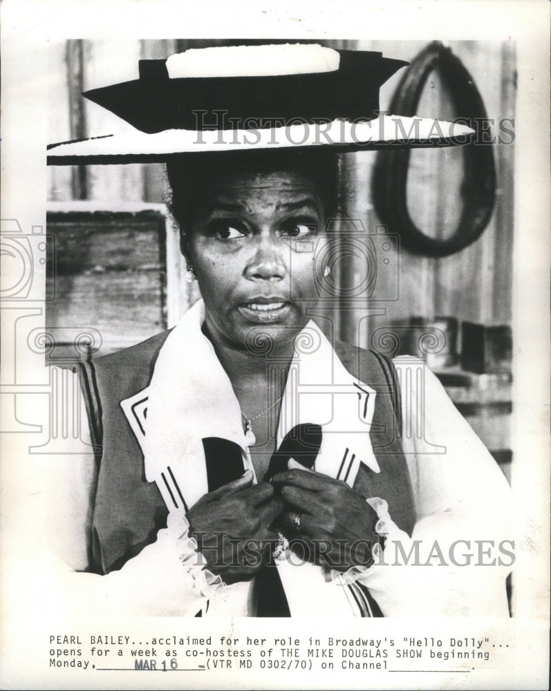 1990, Pearl Bailey, "Broadway's Hello Dolly" - RRU03675 - Historic Images