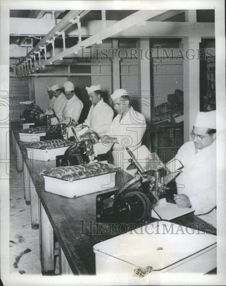 1945, Meat Cutting Army Camp Shanks New York - RRU04033 - Historic Images