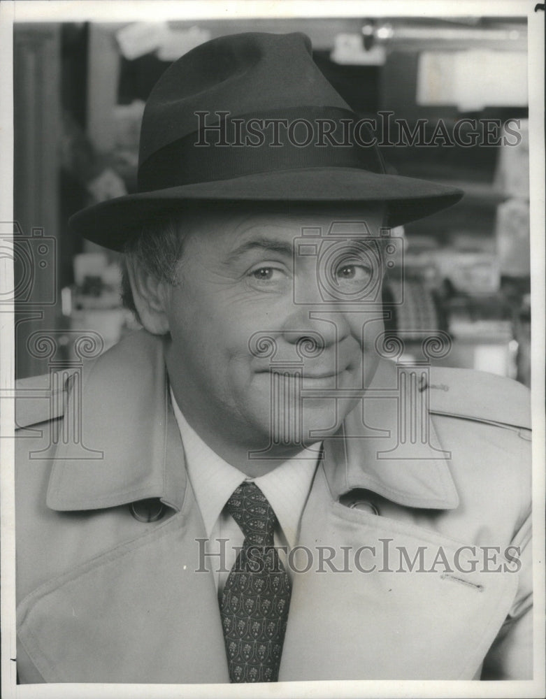 1991, Tim Conway Ace Crawford Private Eye - RRU04205 - Historic Images