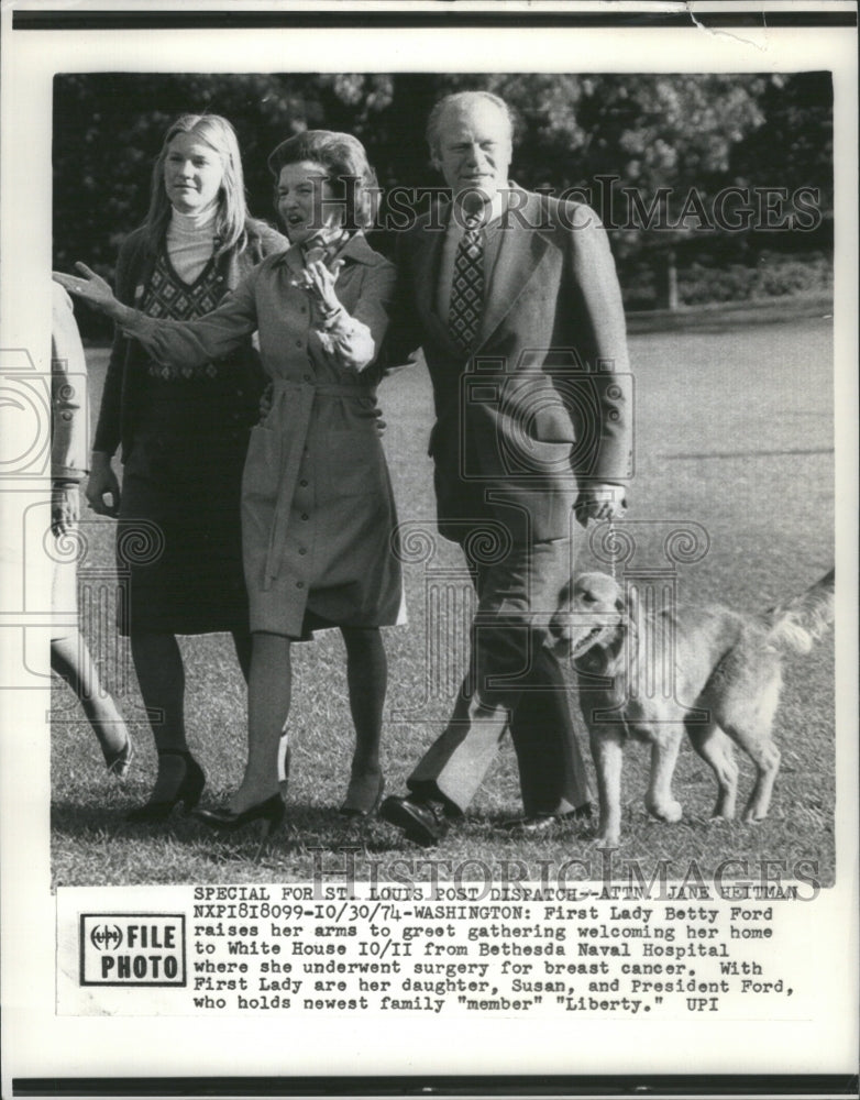 1974 President Ford &amp; First Lady Betty Ford - Historic Images