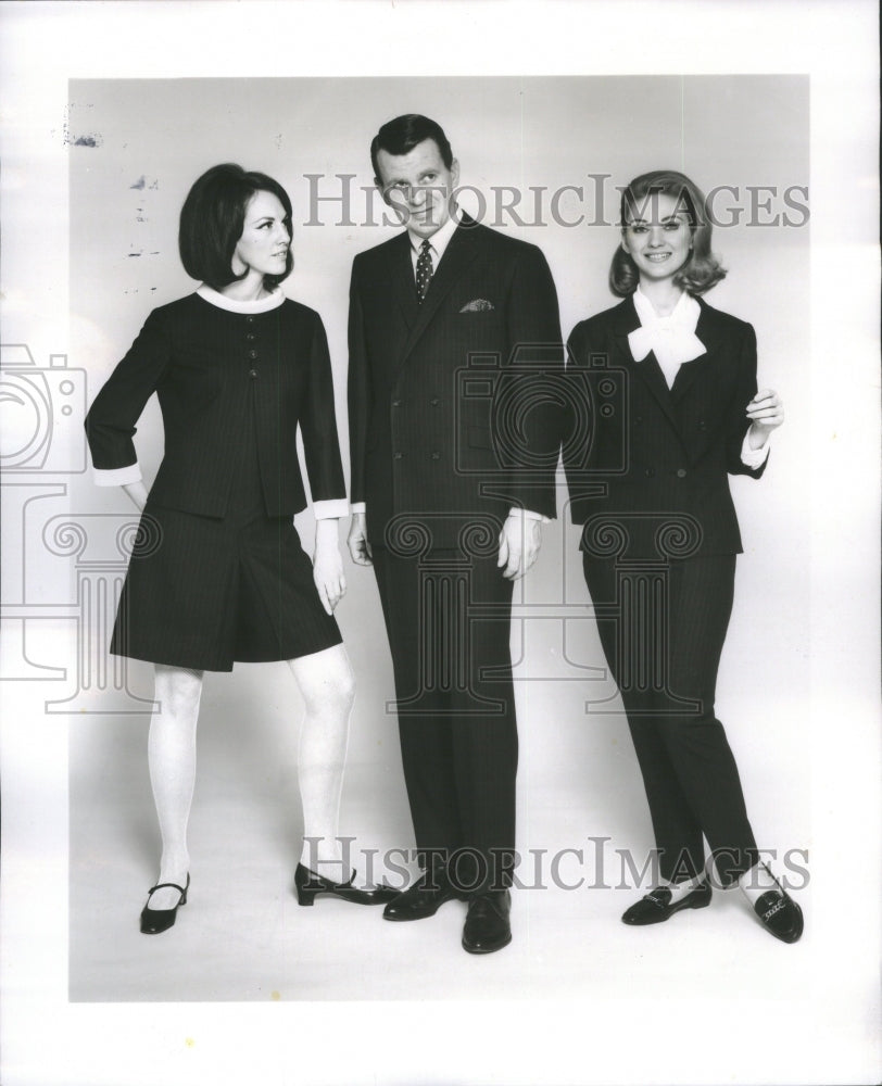 1967 Press Photo Matchmate Suit Men Women Fashion - RRU04663 - Historic Images