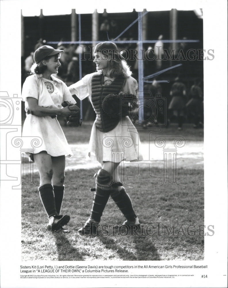 1992 Press Photo Geena Davis Lori Petty Actors - Historic Images