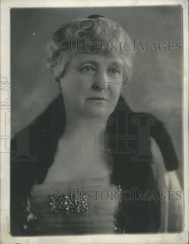 1921 Press Photo John Park Weelss Wife Fashion Dress - RRU05055 - Historic Images