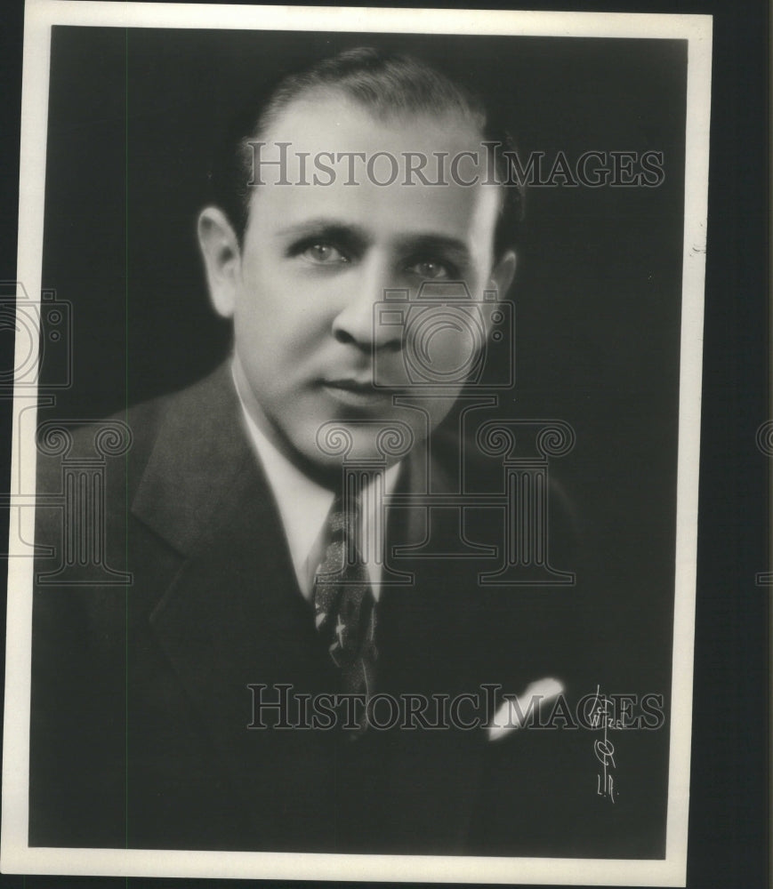 1933 Press Photo Lewis Allen Weiss Manager WJR Radio - RRU05159 - Historic Images