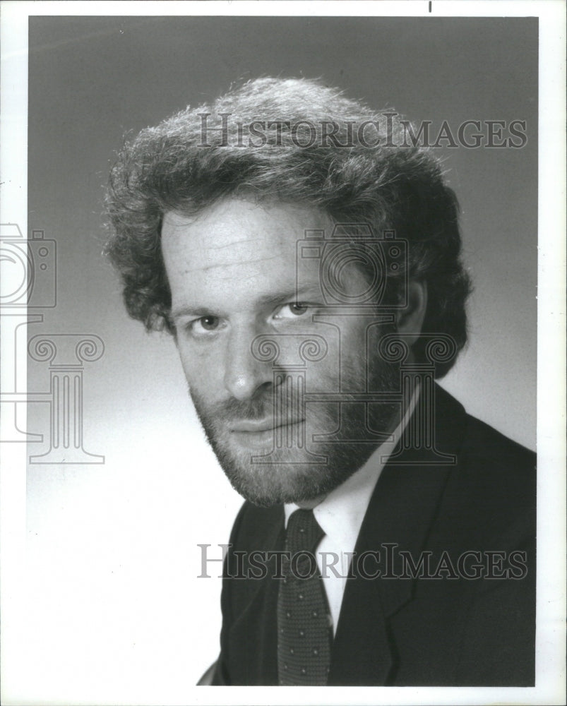 1986 Press Photo Michael Weisman Executive Producer NBC - Historic Images