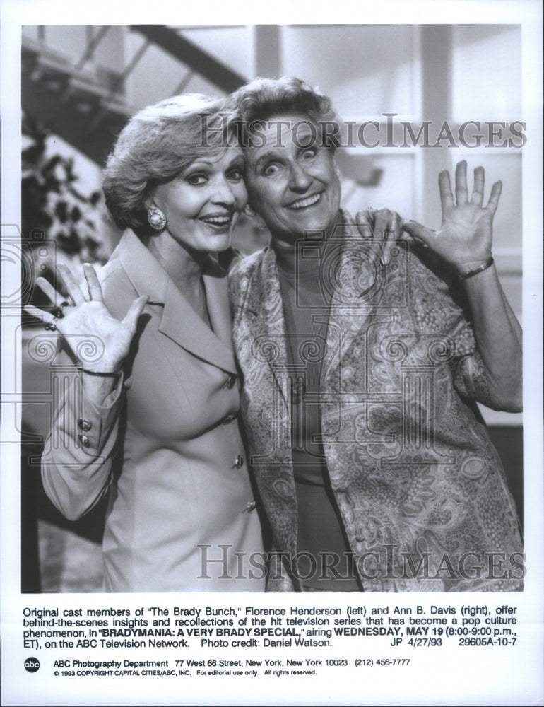 1993 Press Photo Brady Bunch Florence Henderson B Davis - Historic Images