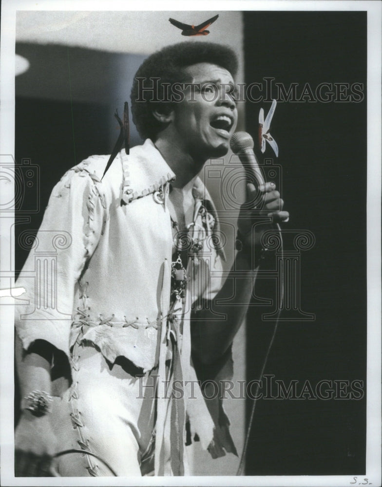 1973 Press Photo Johnny Nash American pop singer music - Historic Images