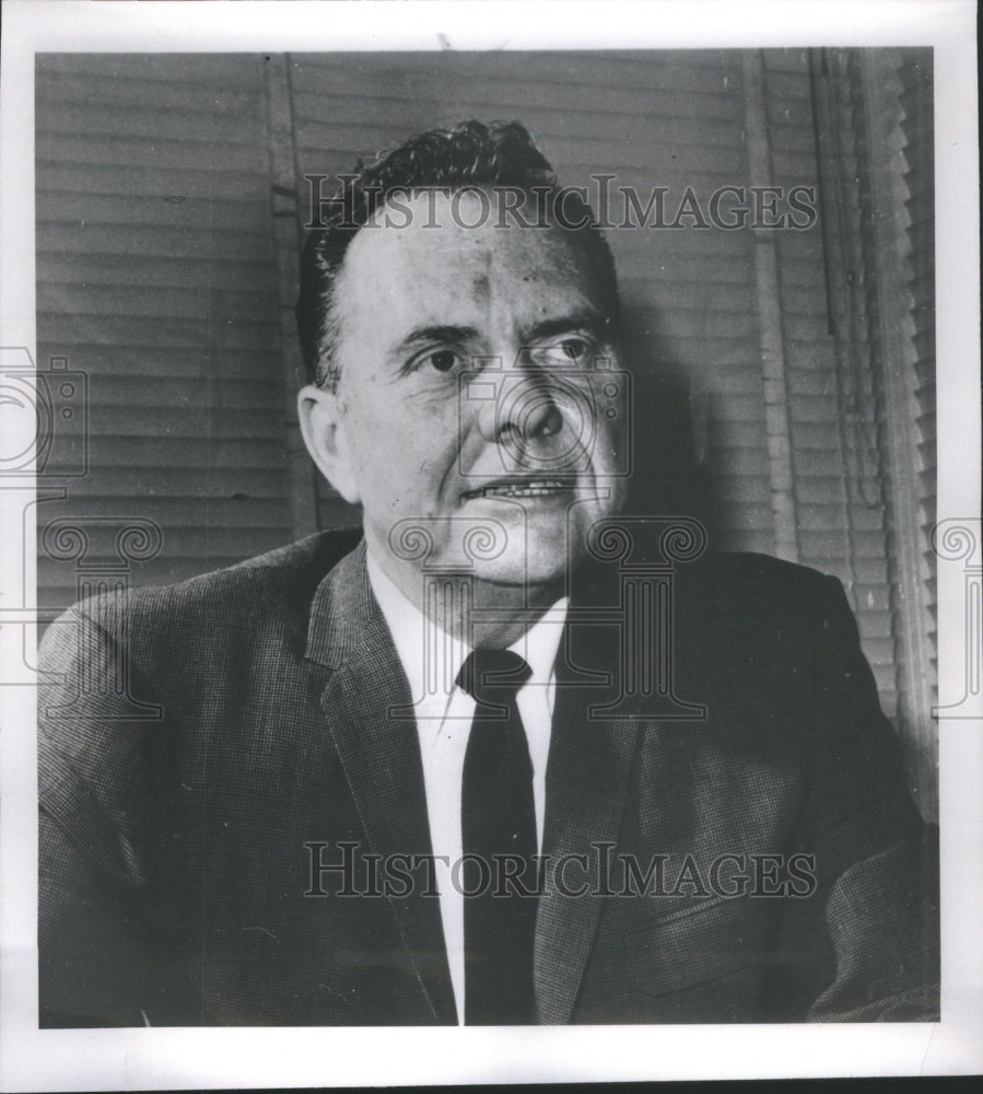 1972, Producer AC Ward - RRU07069 - Historic Images