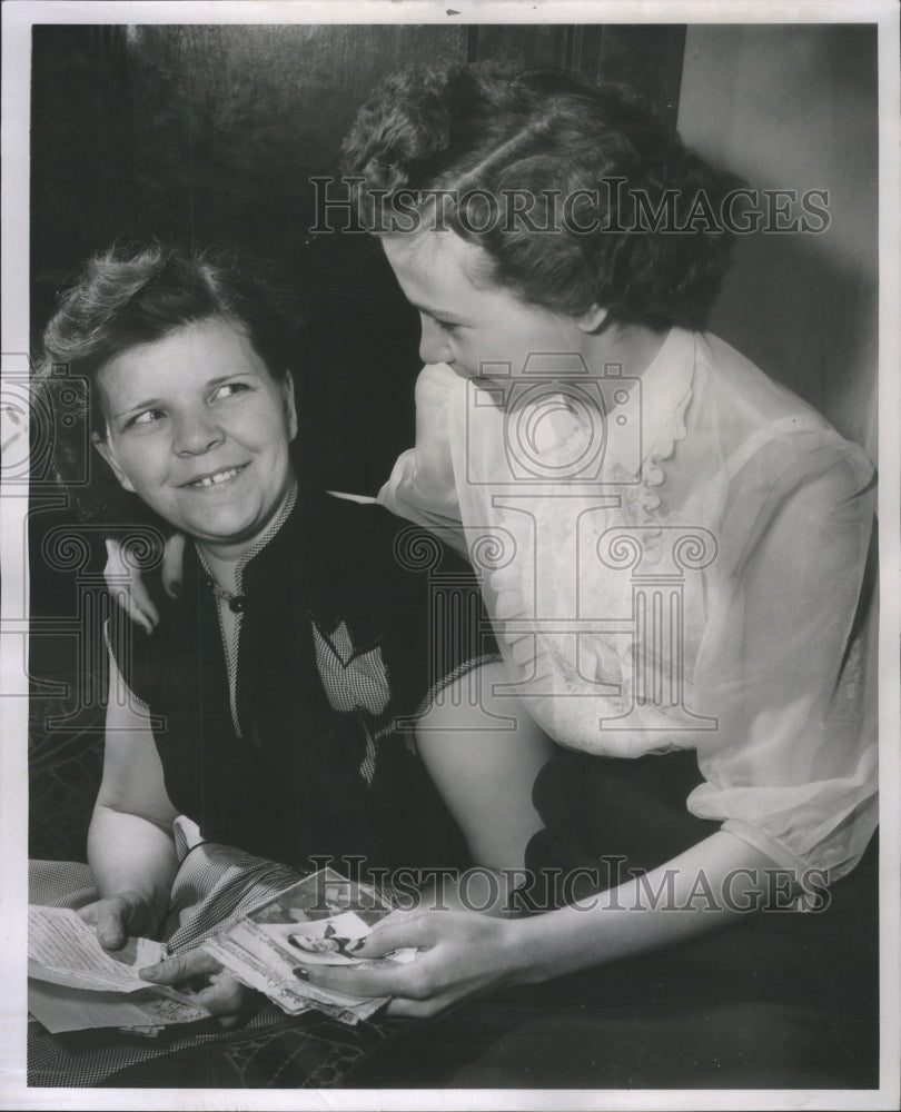 1952 Press Photo Mrs Margin Ward Anne Kersan Family - Historic Images