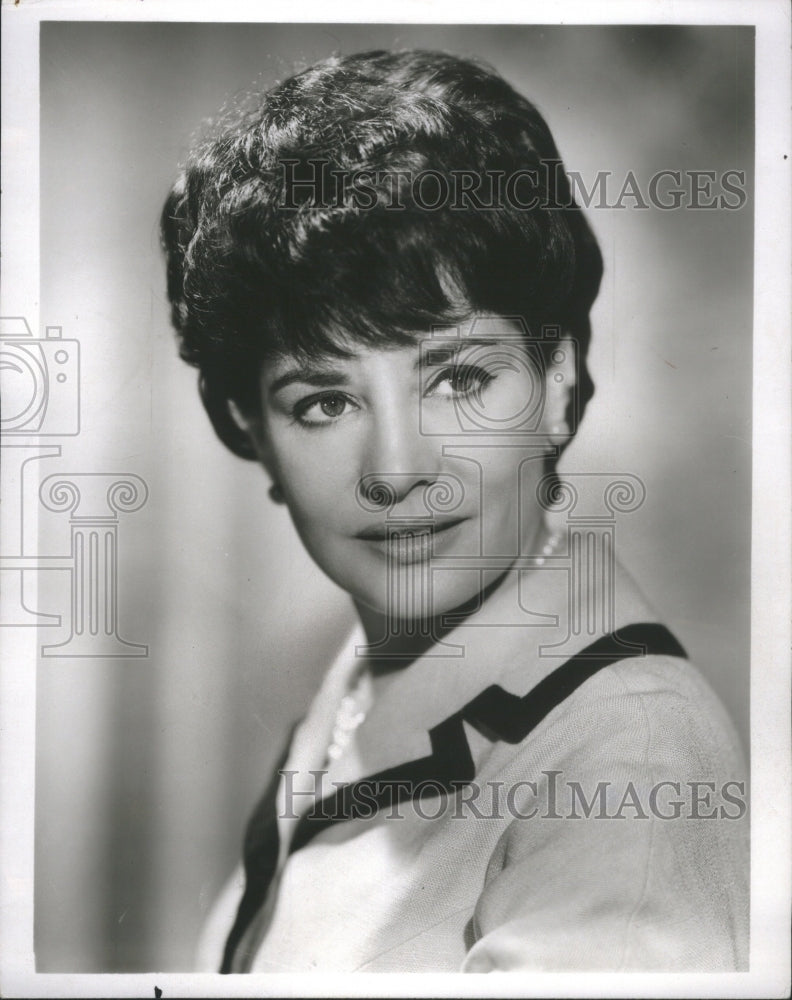 1968, barbara walters host news today - RRU07345 - Historic Images